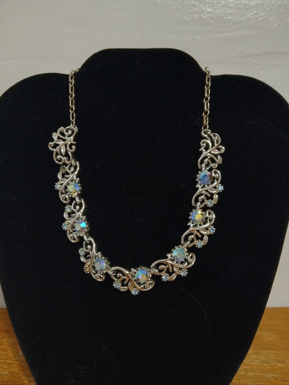 Vintage CORO Silver Tone Aurora Borealis Crystals Choker Necklace
